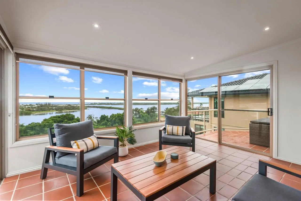 Shaws View Villa East Ballina